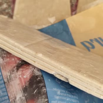 Aldığım Milföy Hamuru Bozuk Çıktı, Ücret İadesi Talep Ediyorum