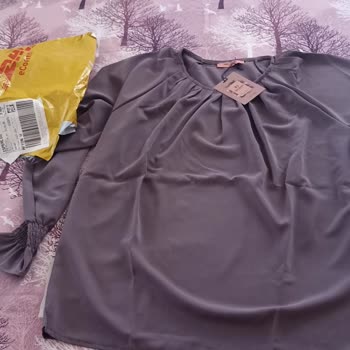 Stil Cihangir Butik Tulum Elbise Yerine Anne Penye Gönderdi