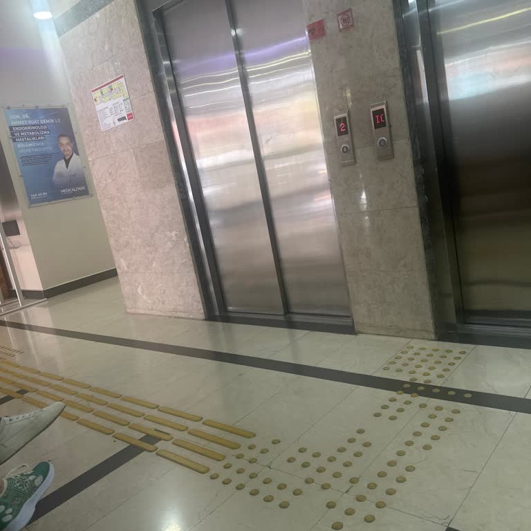 Sigorta Poliçem Muafiyet Nedeniyle Tedavi Masraflarımı Karşılamadı Hastanede Mahsur Kaldım