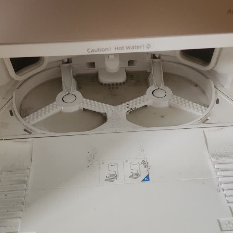 Kırık Ve Arızalı Süpürgeye Çözüm Bulamayan Servis Ve Müşteri Hizmetleri