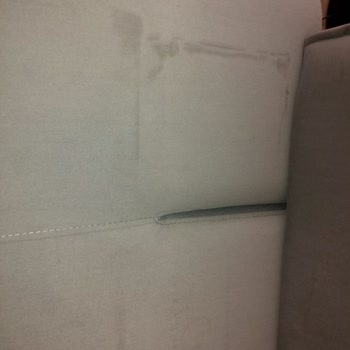 Koltuk Takımındaki Üretim Hatası Ve Yetersiz Müşteri Hizmeti