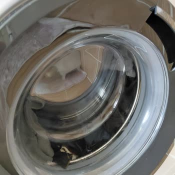 Yeni Alınan Arızalı Çamaşır Makinesi İçin Değişim Talebi Ve Yetersiz Çözüm