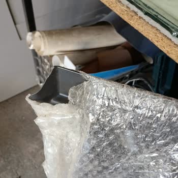 Kırık Gelen Parçalar İçin Ücret İadesi Ve Mağduriyetimin Giderilmesini Talep Ediyorum