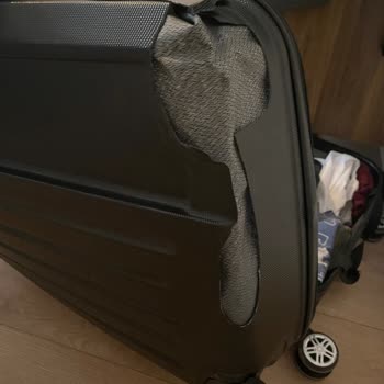 Bagaj Hasarı ve Tazminat Talebi Hakkında Şikayet