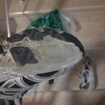 FILA Sneakers From Deichmann Fell Apart in 20 Days and Denied Warranty