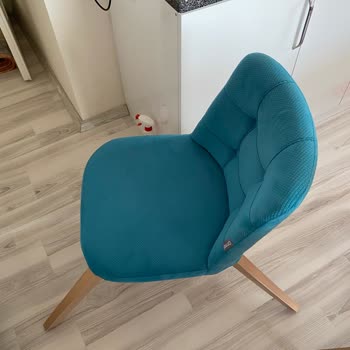 Çetmen'den Aldığım Sandalyeler İlk Kullanımda Kırıldı, Mağduriyetim Giderilmiyor