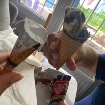 Aldığım Dondurmanın Eksik Ve Buzlu Çıkması