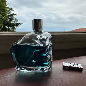 Parfümania Satın Aldığım Parfüm Orijinal Değil Ve Müşteri Hizmetleri İlgisiz