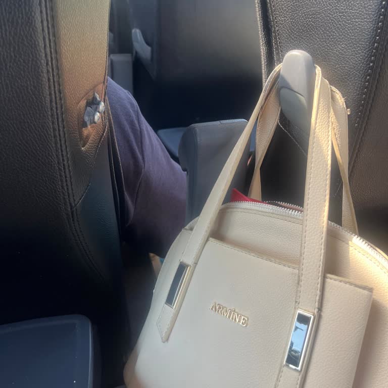 Kamil Koç Bodrum-İstanbul Seferinde Konforsuz Yolculuk Ve Yetersiz Müşteri Hizmeti!