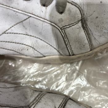 3 Ayda Yırtılan Ve Kötü Koku Yapan Ayakkabım Kullanıcı Hatası Denilerek Reddedildi