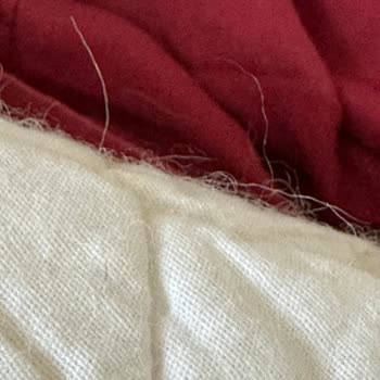 Yün Yatak Pedi Sürekli Tüyleniyor, Para İadem Yapılmıyor!