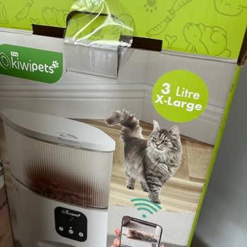 Kedi Mama Makinesinde Yanıltıcı Kapasite Bilgisi Nedeniyle Mağduriyet Yaşadım