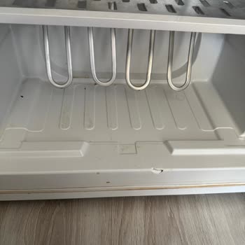 Arçelik Servis Sonrası Derin Dondurucum Hasarlı Teslim Edildi!