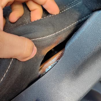 Yeni Araçta Koltukta Paslanma Ve Garanti Kapsamında Çözüm Sunulmaması