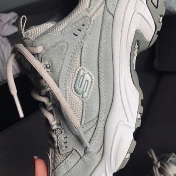 Makinede Yıkama Sonrası Ayakkabının Rengi Tamamen Değişti, Değişim Reddedildi