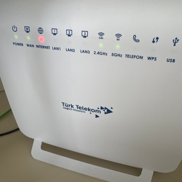 Uzun Süreli İnternet Kesintileri Ve Yetersiz Müşteri Hizmeti Nedeniyle Mağduriyet