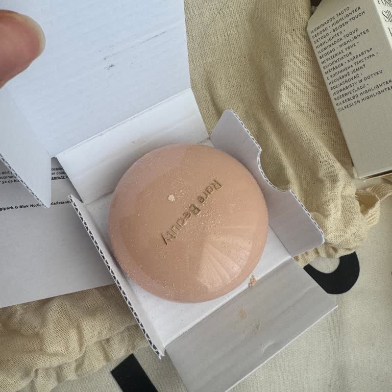 Kırık Ürün Teslimatı Ve Yetersiz Müşteri Hizmetleri Deneyimi