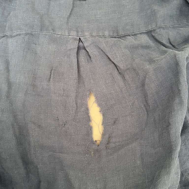 Mavi Gömlek İlk Yıkamada Yırtıldı, Değişim Talebim Reddedildi