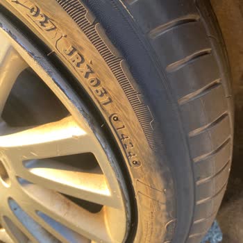 Yeni Alınan Lastik Otobanda Parçalandı, Ek Masraflarım Karşılanmadı