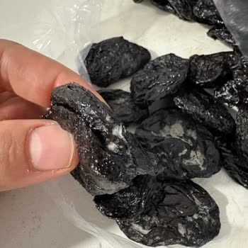 Aldığım Kuru Eriklerin Çoğu Küflü Çıktı Müşteri Hizmetlerine Ulaşamıyorum