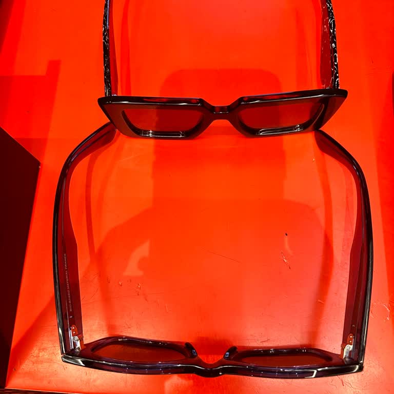 Rayban Gözlük Sapları Gevşiyor Mağaza Çözüm Bulamıyor