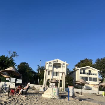 Halk Plajının Site Sakinleri Tarafından Engellenerek Özel Mülkiyet Gibi Kullanılması