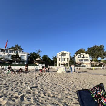 Halk Plajının Site Sakinleri Tarafından Engellenerek Özel Mülkiyet Gibi Kullanılması