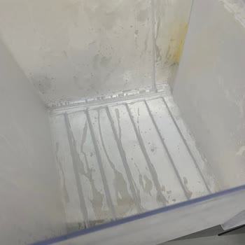 Regal Buzdolabında Sürekli Terleme Sorunu Çözülmüyor