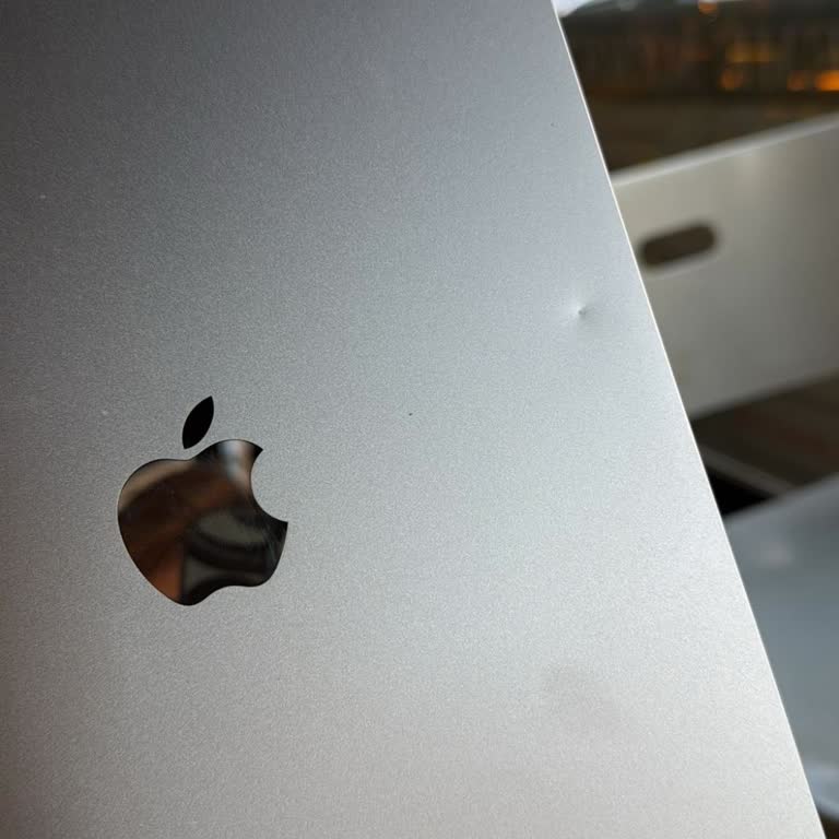 Apple Zorlu Center'dan Aldığım Sıfır İpad Hasarlı Çıktı, Değişim Talebim Reddedildi