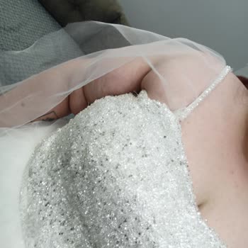 Gelinlikte Eksik Ve Hatalı Teslimat, Çözüm Sunulmadı