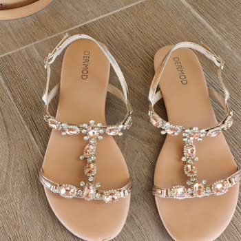 Kısa Sürede Bozulan Sandalet İçin Değişim Veya İade Talebime Olumsuz Yanıt Verildi