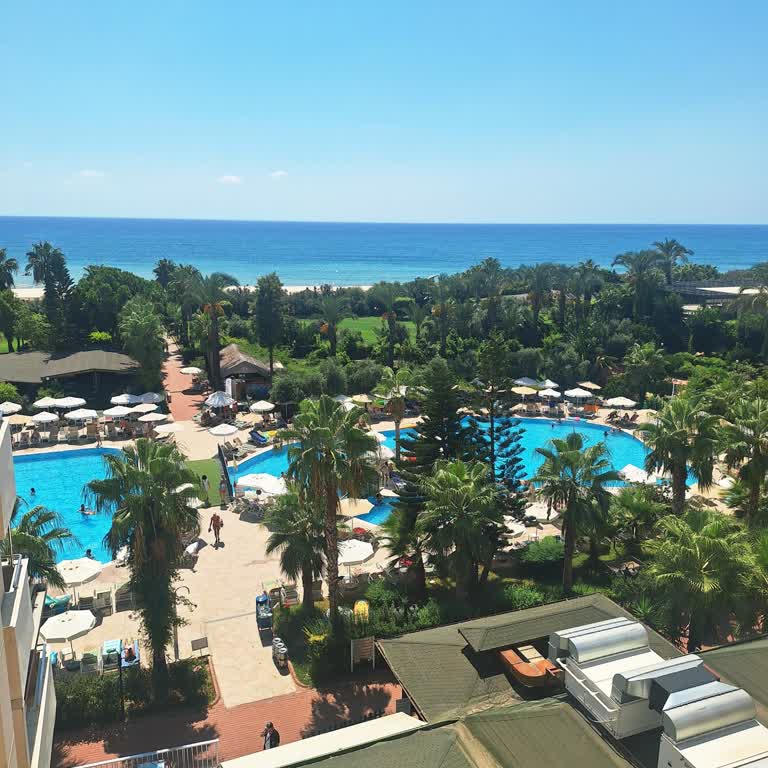 Kötü Koku, Yetersiz Temizlik Ve Hayal Kırıklığı Yaratan Konaklama Deneyimi