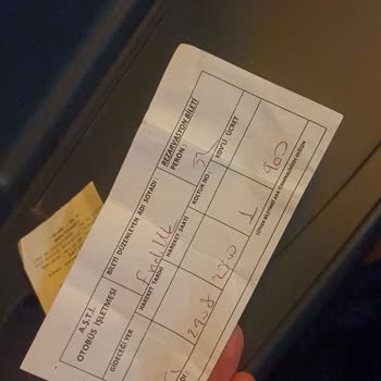 Bilet Aldığım Otobüs Hem Geç Kaldı Hem De Bilgilendirme Yapılmadı