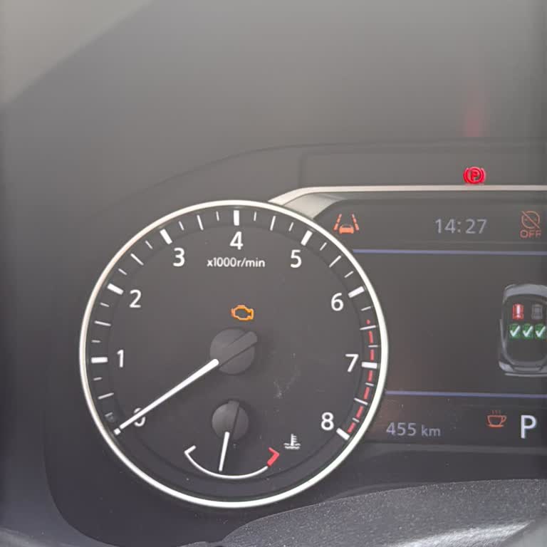 Sıfır Araçta Tekrarlayan Motor Arızası Ve Güvenlik Endişesi