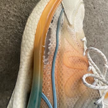 Greyder Ayakkabılar Kısa Sürede Yırtıldı, Garanti Süreci Hayal Kırıklığı