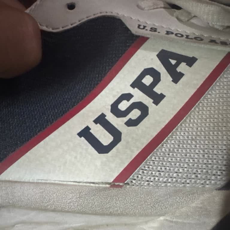 Polo Ayakkabının Dikişleri Kısa Sürede Söküldü Yapışkanları Açıldı