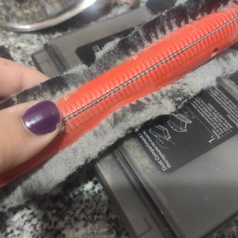 Tekrarlayan Arıza Nedeniyle Robot Süpürge Değişimi Talebi