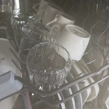 Vestel Bulaşık Makinesi Köpük Kalıntısı Sorunu Çözülmüyor