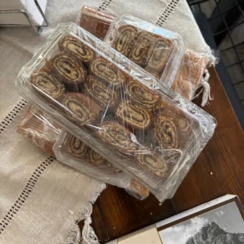 Bozuk Ve Sert Ürünler, Yetersiz Müşteri Hizmetleriyle Mağduriyet