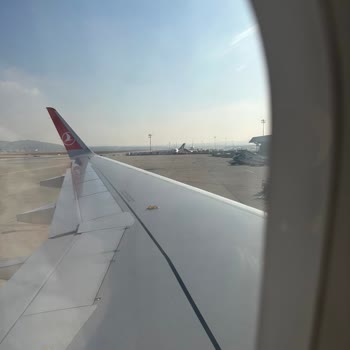 Ajet Uçuşunda Uzun Süre Bekletilme Ve Yetersiz Bilgilendirme Sonucu Mağduriyet