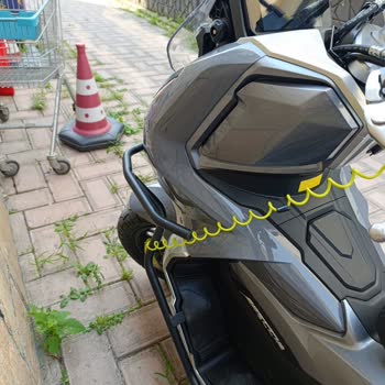 Sıfır Motosikletin Stop Lambası Çatlak Çıktı Garanti Kapsamına Alınmadı