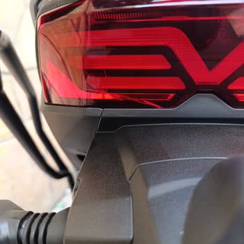 Sıfır Motosikletin Stop Lambası Çatlak Çıktı Garanti Kapsamına Alınmadı