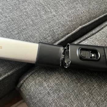 Philips Süpürgenin Boru Kısmı Garanti Bitince Kırıldı Müşteri Hizmeti Çözüm Sunmadı