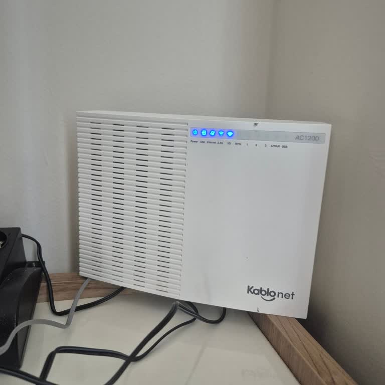 Sürekli İnternet Kopması Ve Modem Değişimi Yapılmaması Mağduriyet Yaratıyor