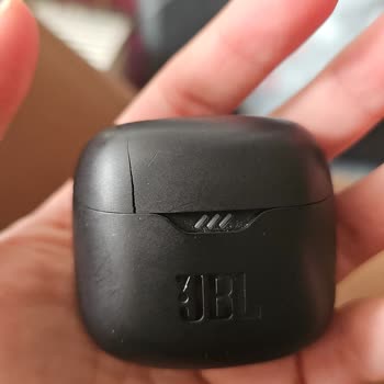 JBL Tune Flex Kulaklık Kapağı Çatladı, Garanti Ve Kasko Çözüm Sunmadı