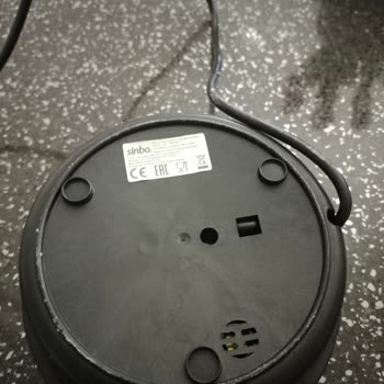 Sinbo Yumurta Makinesi İlk Kullanımda Kapağı Yamuldu Ve Güvenlik Sorunu Yaşadım