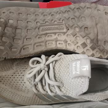 Aldığım Ayakkabı Kısa Sürede Yıprandı Ve Tabanı Kırıldı