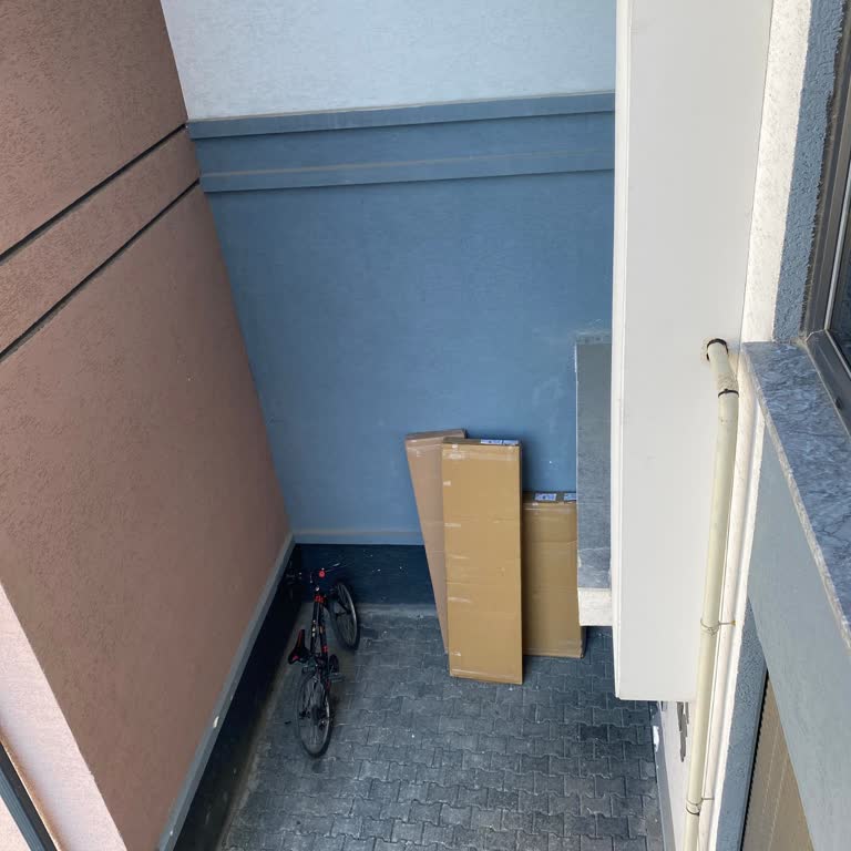 Teslimat Sadece Bina Önüne Bırakıldı, Ürünlerim Taşınmadı Ve Mağdur Oldum