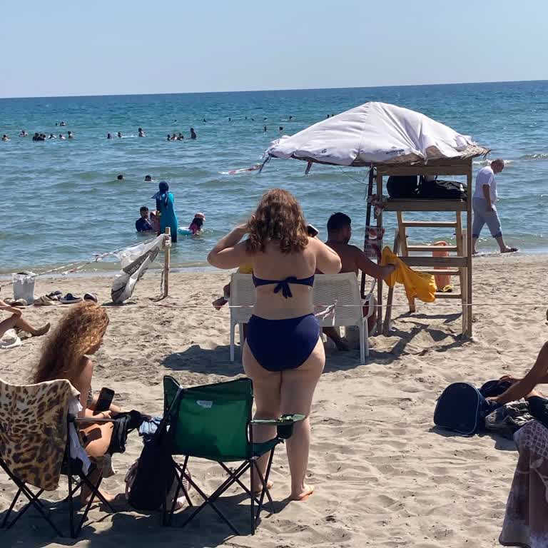 Plaj Kulelerinde Milli Bayram Hassasiyeti ve Bayrak Eksikliği Hakkında Geri Bildirim Sorunu