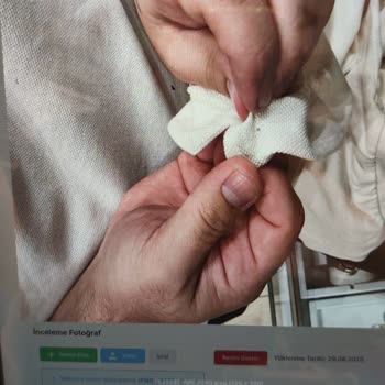 Lacoste Mağazasından Alınan T-shirtlerde Terzi Hatası Ve İade Sorunu